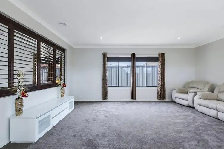 Fifth view of Homely house listing, 115 Serenity Way, Craigieburn VIC 3064