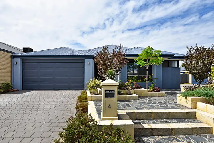 4 Verbana Drive, Aveley WA 6069