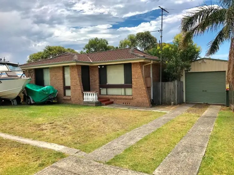 18 Spotted Gum Road, Albion Park Rail NSW 2527