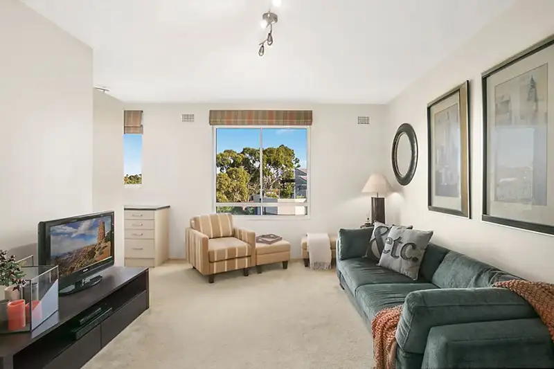 Main view of Homely apartment listing, 9/59 Bent Street, Neutral Bay NSW 2089