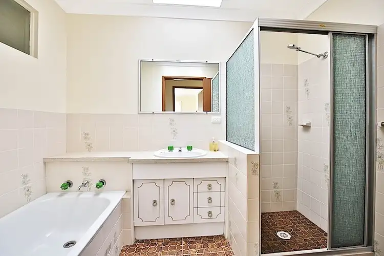 Sixth view of Homely unit listing, 2/15 Meroo Road, Bomaderry NSW 2541