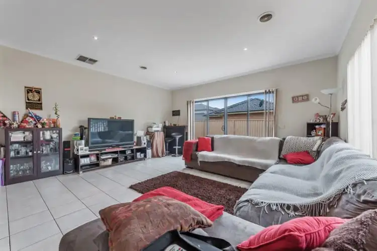 Fifth view of Homely house listing, 6 Deepdene Street, Caroline Springs VIC 3023