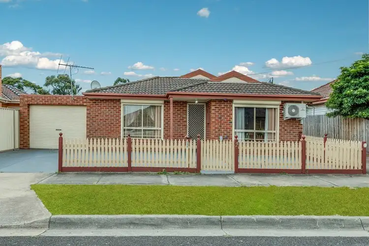 Main view of Homely unit listing, 40 Dickens Street, Lalor VIC 3075