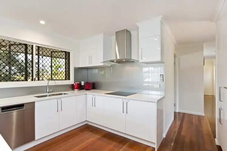 Second view of Homely house listing, 8 Barnehurst Street, Tarragindi QLD 4121