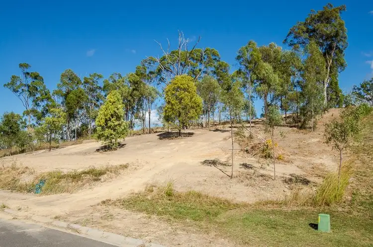 5 Tree Tops Close, O'connell QLD 4680