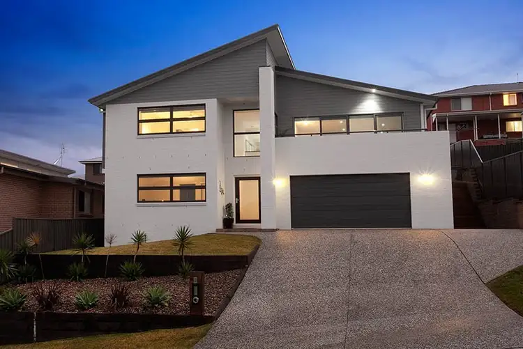 7 St Ives Road, Flinders NSW 2529