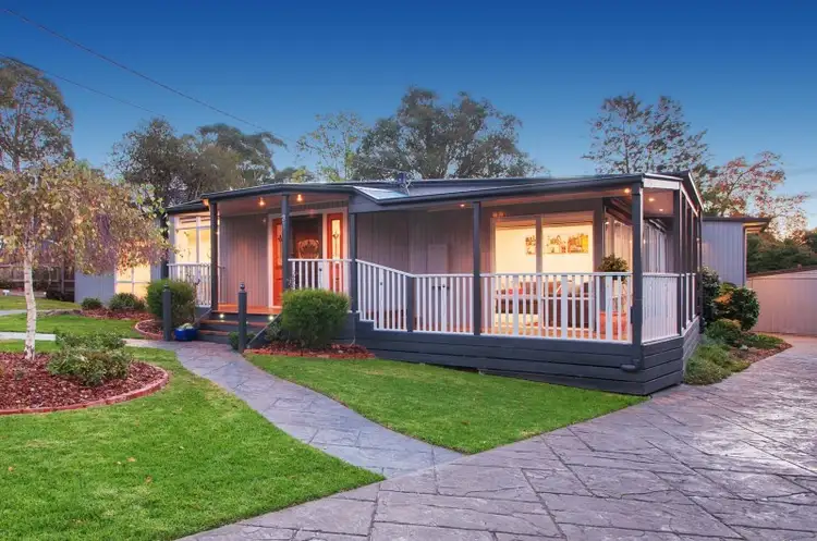 31 TARONGA Crescent, Croydon VIC 3136