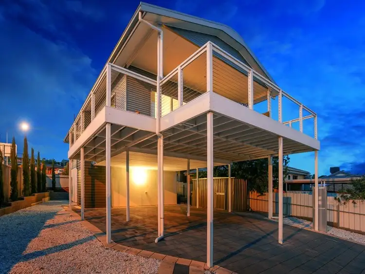 2 River Road, Port Noarlunga SA 5167