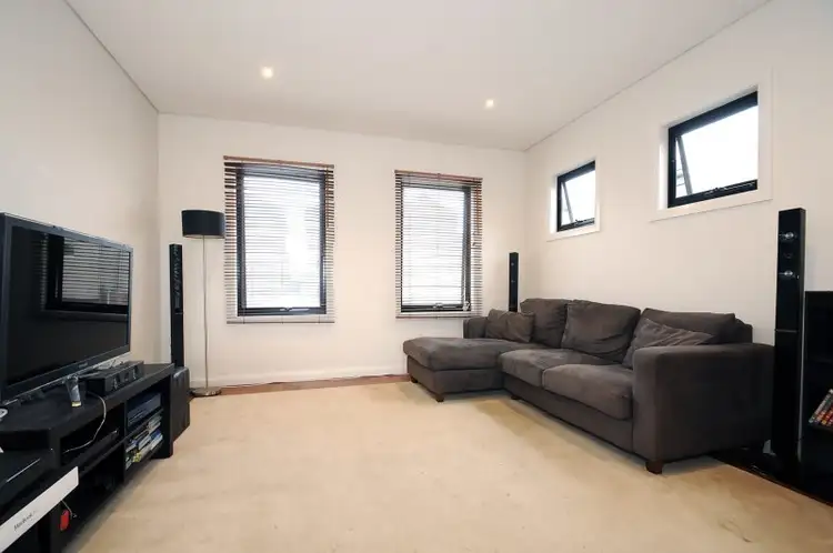 6/84 Nepean Highway, Seaford VIC 3198