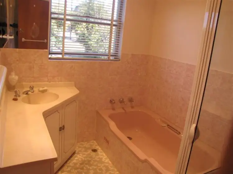 Fifth view of Homely house listing, 8 Hilltop Drive, Loxton SA 5333