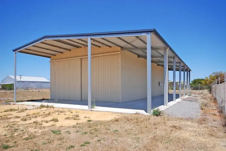 Second view of Homely house listing, 25 Lake Street, Leeman WA 6514