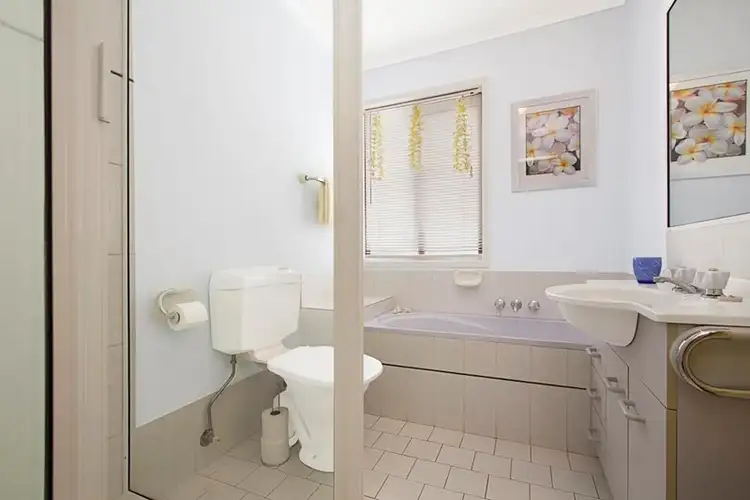 Seventh view of Homely townhouse listing, 2/35 Frascott Avenue, Varsity Lakes QLD 4227