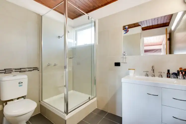 Fourth view of Homely unit listing, 8/151 Mount Eliza Way, Mount Eliza VIC 3930