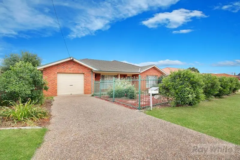 Main view of Homely house listing, 52 Jacqua Avenue, Goulburn NSW 2580