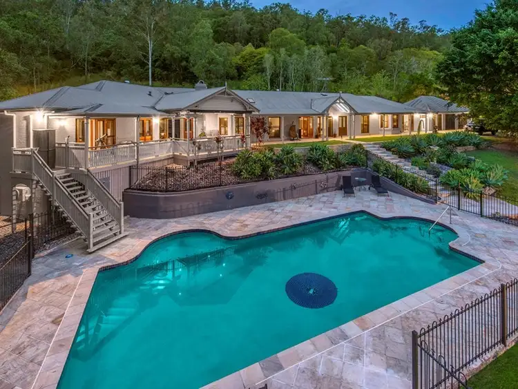 3 Phoebe Court, Bunya QLD 4055