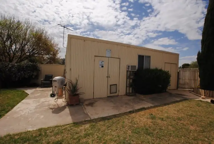 Seventh view of Homely house listing, 4 Fonte Place, Griffith NSW 2680