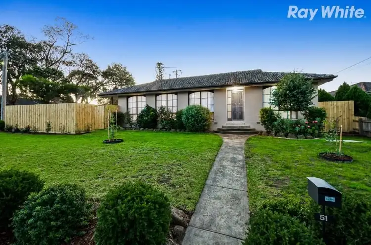 51 Folkstone Crescent, Ferntree Gully VIC 3156