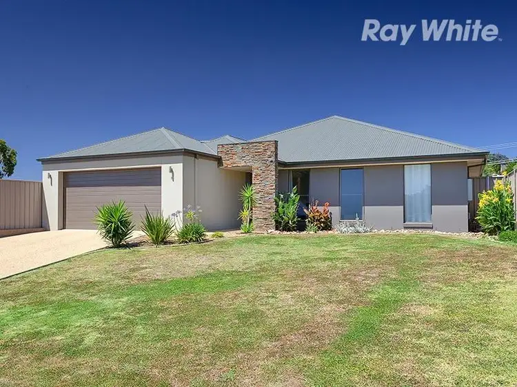 Second view of Homely house listing, 7 Lawson Circuit, Lavington NSW 2641