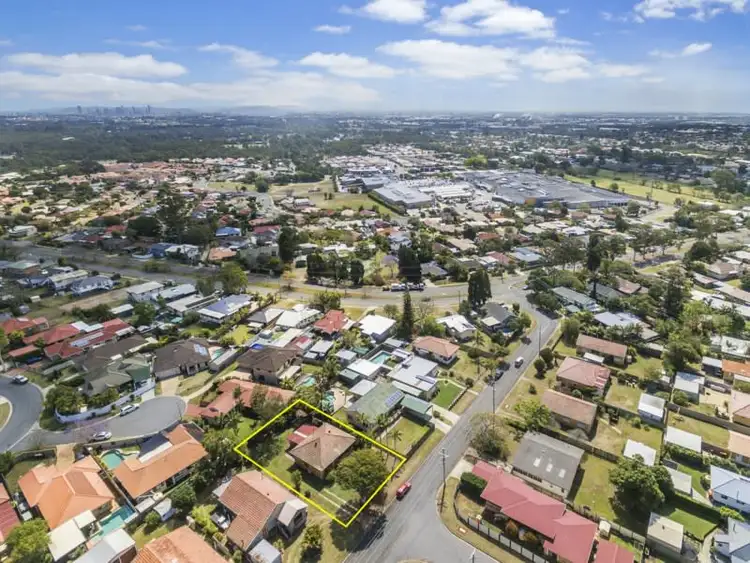 Seventh view of Homely house listing, 15 Natasha Street, Wynnum West QLD 4178