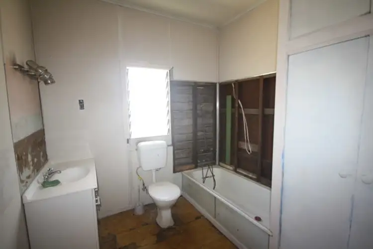 Fifth view of Homely house listing, 9 Hodgkinson Street, Eidsvold QLD 4627