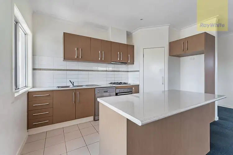 Sixth view of Homely house listing, 109 Creekwood Drive, Craigieburn VIC 3064