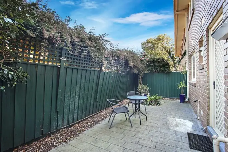 Fourth view of Homely apartment listing, 2/13 Poplar Grove, Carnegie VIC 3163