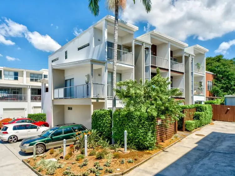Main view of Homely townhouse listing, 9/66 Richmond Road, Morningside QLD 4170