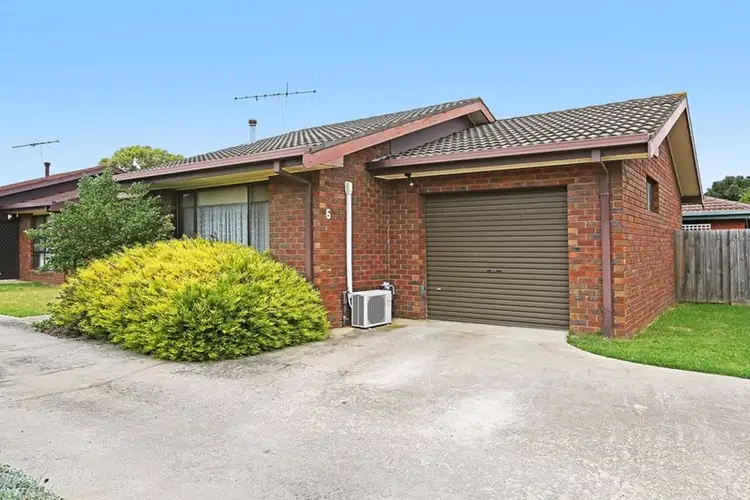 6/1 Helms Street, Newcomb VIC 3219