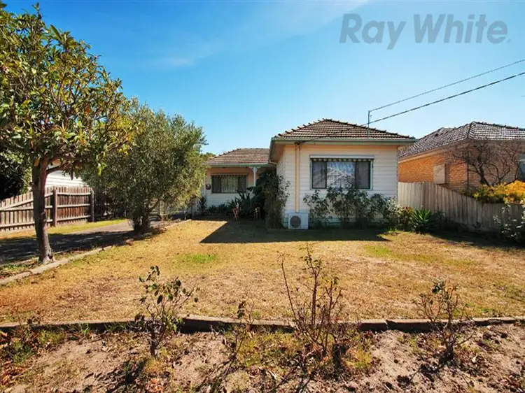 11 Lock Street, Fawkner VIC 3060