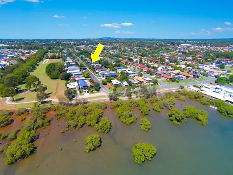 98 Thomas Street, Birkdale QLD 4159