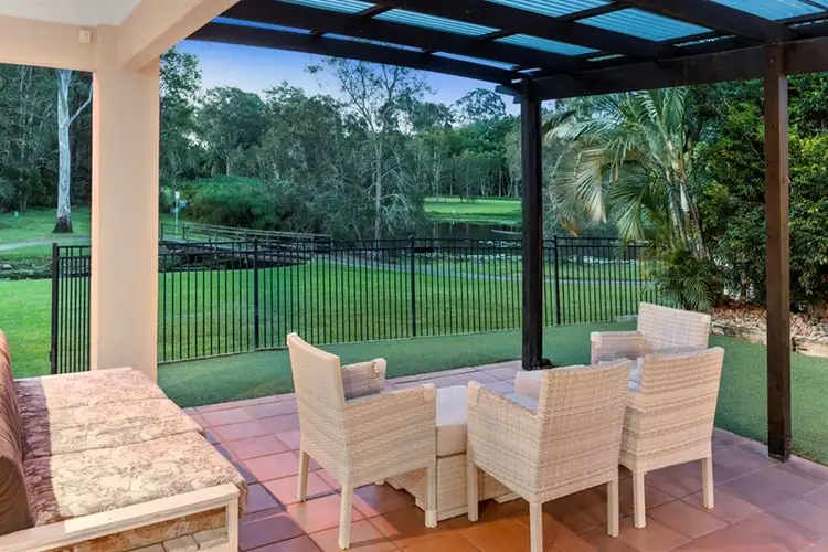 34 Silver Glade Drive, Elanora QLD 4221