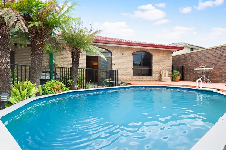 Second view of Homely house listing, 10 Loddon Court, Clayton South VIC 3169