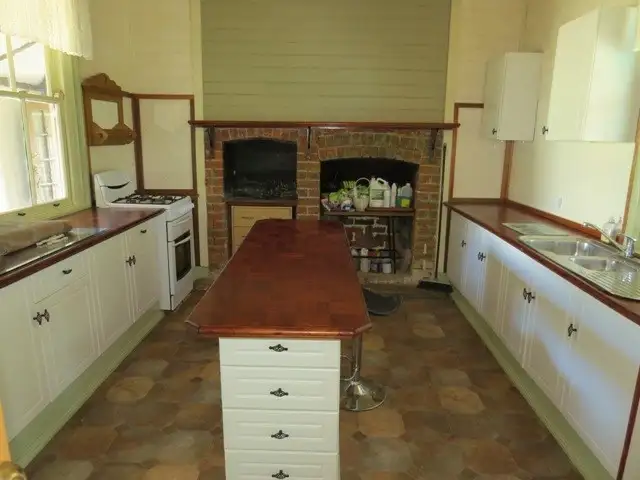 Fifth view of Homely rural property listing, 4 Canowindra Street, Canowindra NSW 2804