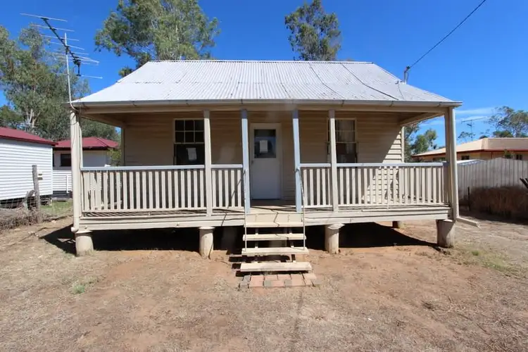 11 Ridgeway Street, Charleville QLD 4470
