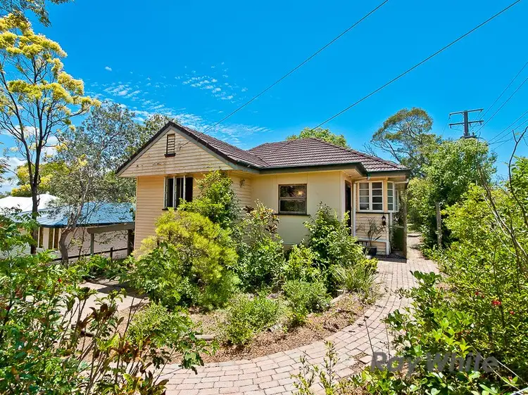 1 Nind Street, Wavell Heights QLD 4012