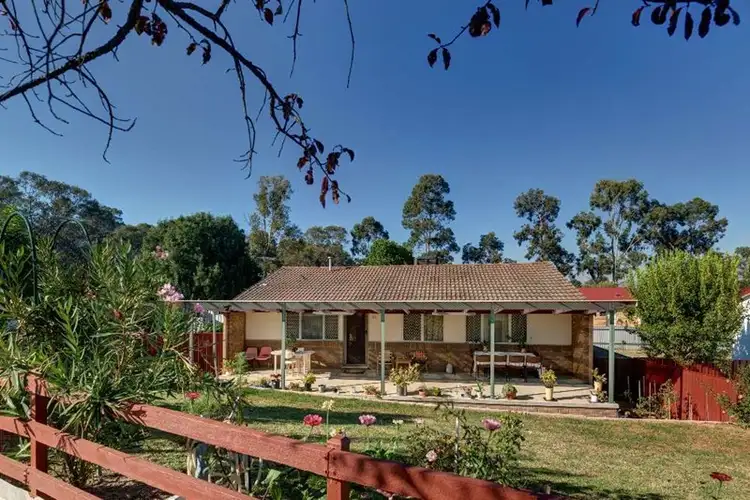 Main view of Homely house listing, 28 Waratah Crescent, West Albury NSW 2640