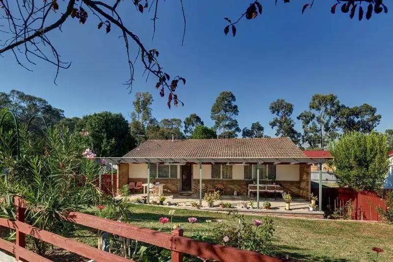 Main view of Homely house listing, 28 Waratah Crescent, West Albury NSW 2640