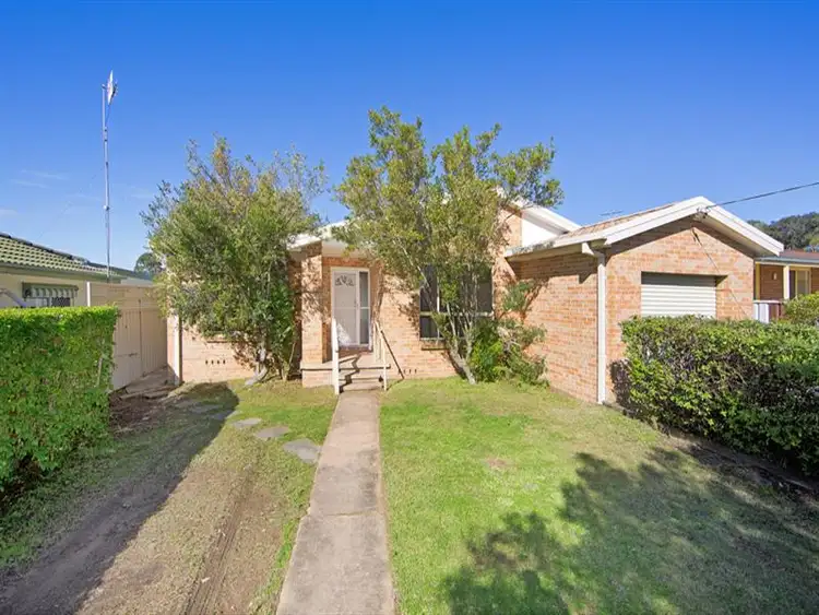 Main view of Homely house listing, 26 Shortland Avenue, Killarney Vale NSW 2261