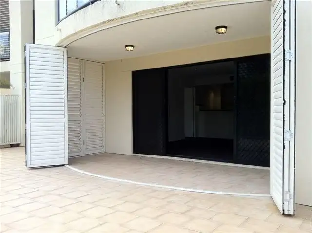 Fourth view of Homely apartment listing, 304/28 MacDonald Street, Kangaroo Point QLD 4169