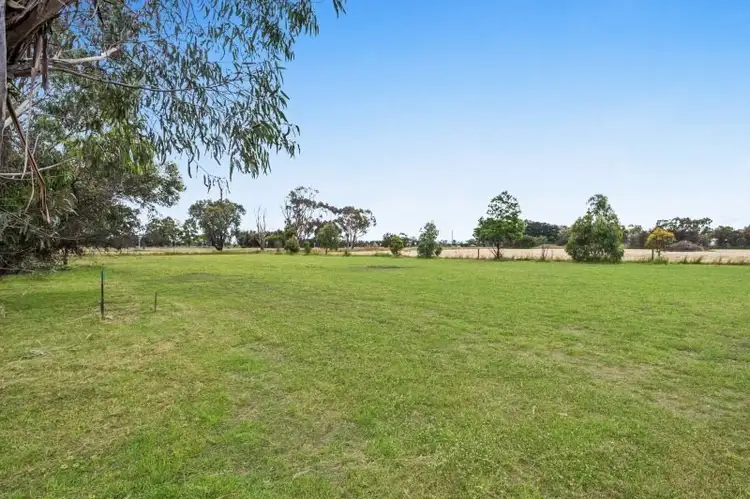 Fifth view of Homely house listing, 15 Peel Road, Inverleigh VIC 3321