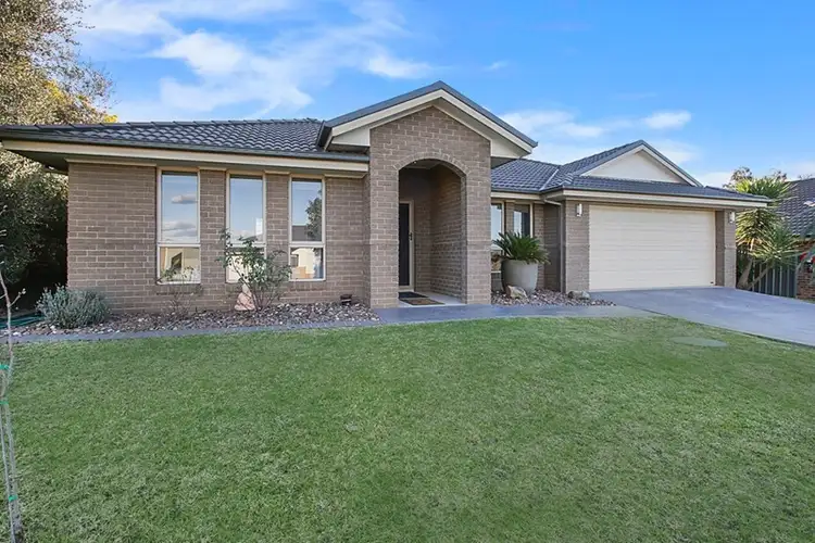 12 Honeyeater Circuit, Thurgoona NSW 2640