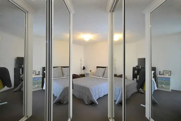 Sixth view of Homely unit listing, 6/20 Ocean Street, Mermaid Beach QLD 4218