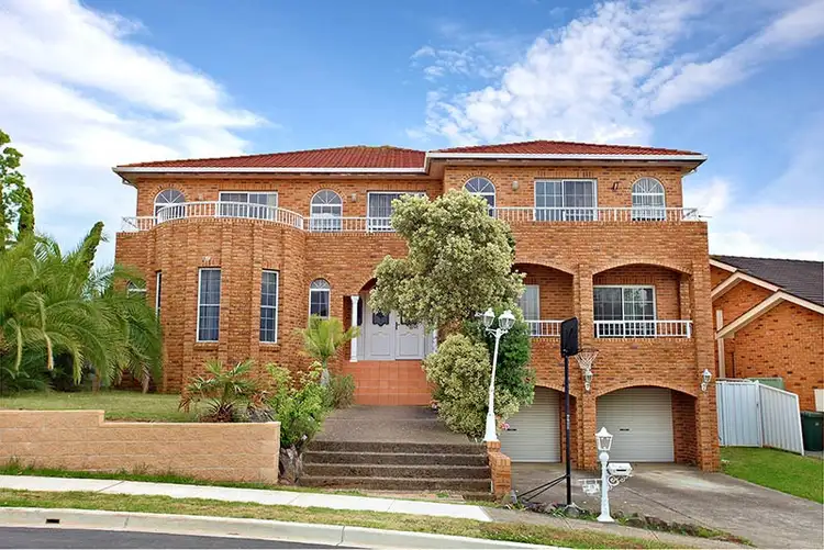 13 Tucker Place, Edensor Park NSW 2176
