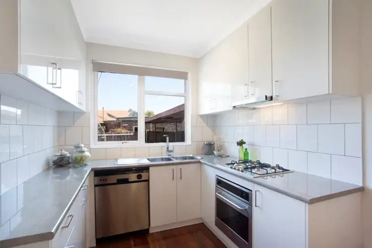 Fifth view of Homely apartment listing, 6/135 Booran Road, Caulfield South VIC 3162