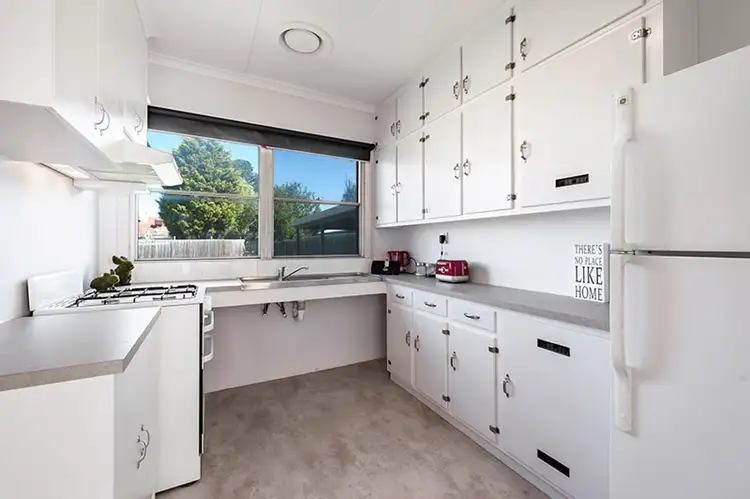 Third view of Homely house listing, 3 Calivil Street, Dallas VIC 3047