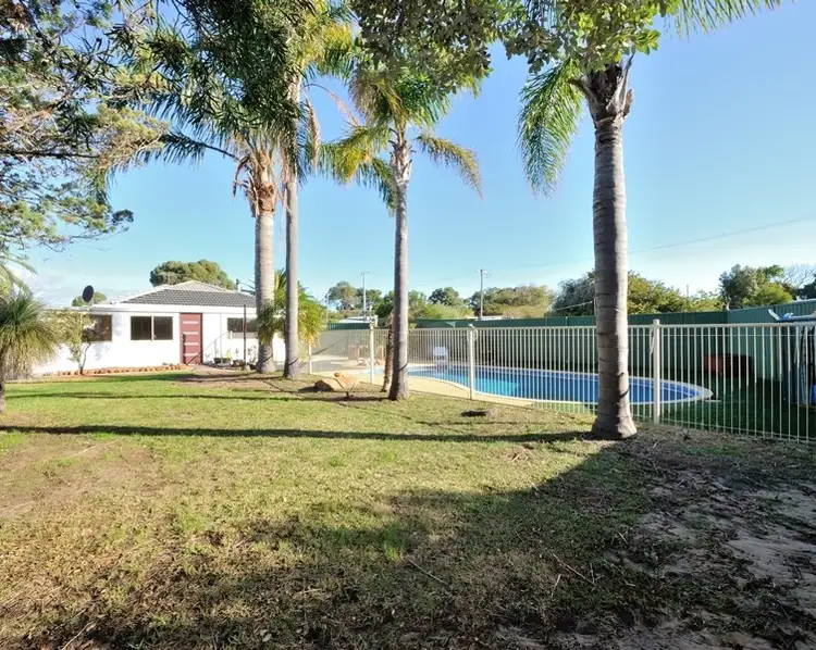 Second view of Homely house listing, 4 Mandoo Road, Shoalwater WA 6169