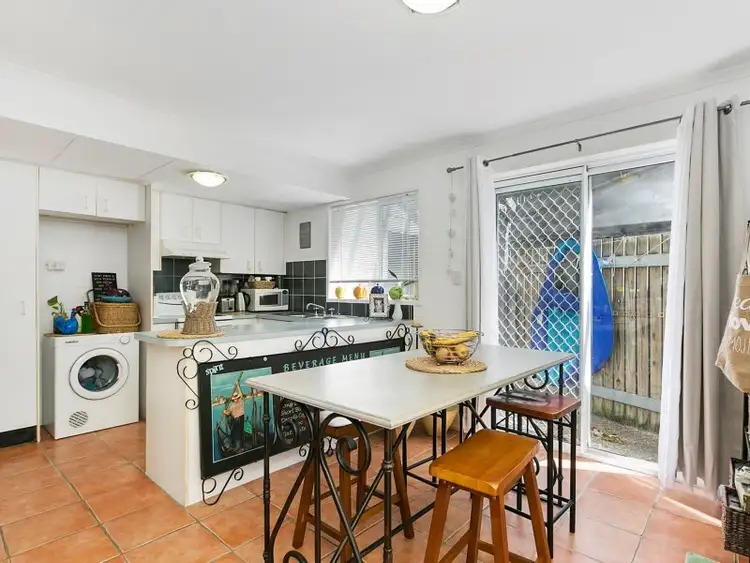 Sixth view of Homely unit listing, 3/1 Margit Crescent, Sunrise Beach QLD 4567
