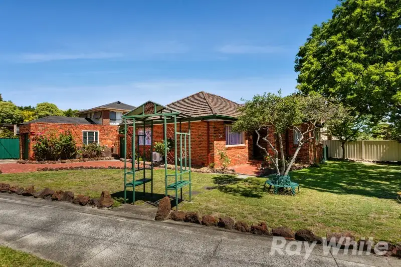 Main view of Homely house listing, 1/1 Carmel Avenue, Mount Waverley VIC 3149