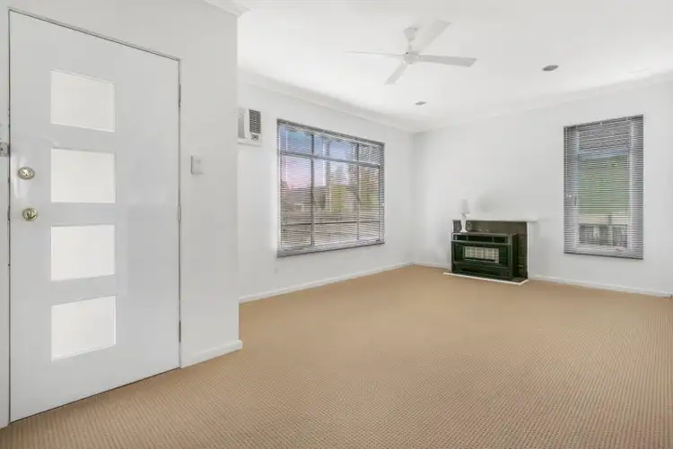 Second view of Homely house listing, 9 Tarata Drive, Doveton VIC 3177