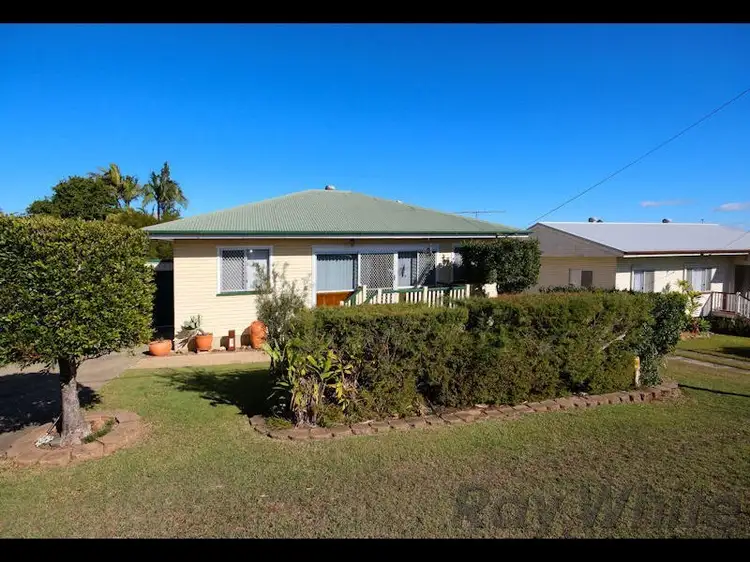 11 McMahon Street, Bundamba QLD 4304